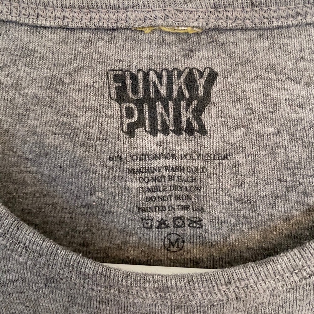 Funky pink top - Picture 2 of 3